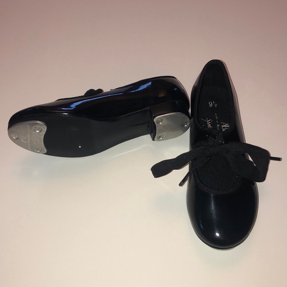 Tap shoes - Picture 2 of 2